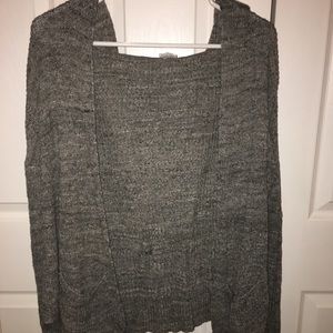 SOFT LIGHTWEIGHT GREY CARDIGAN